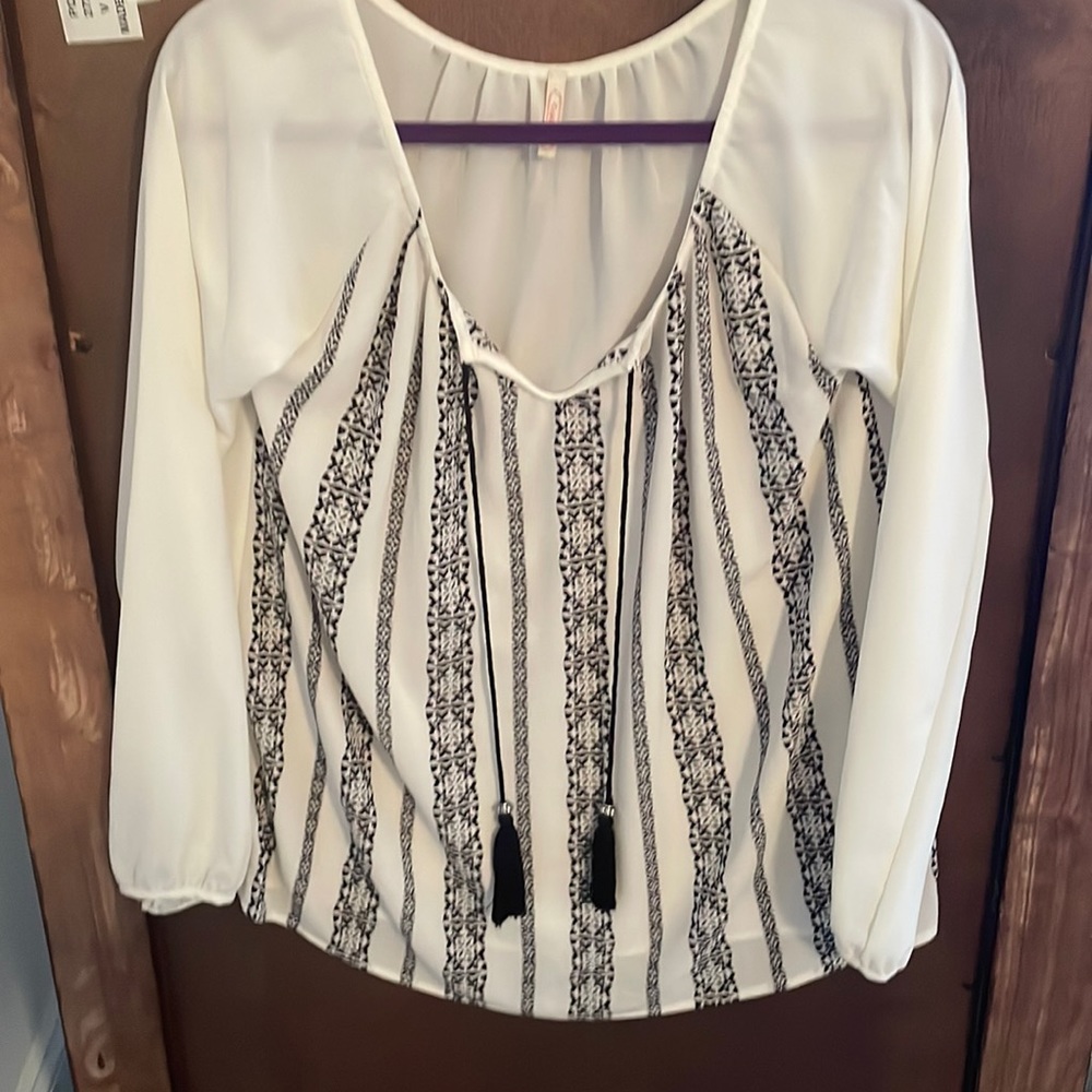 Fun blouse